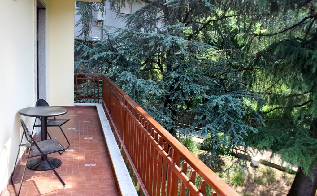 Casa Mattia By Holiday World Apartment เบลลาโน ภายนอก รูปภาพ
